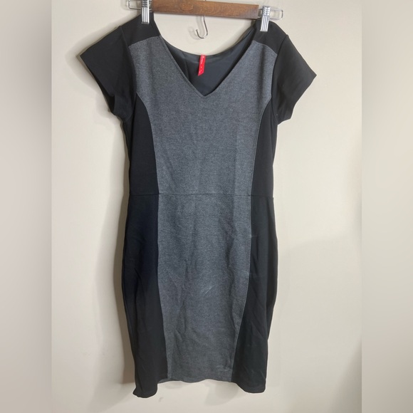 Ruby ribbon size small black and gray shaping dress - Picture 4 of 11